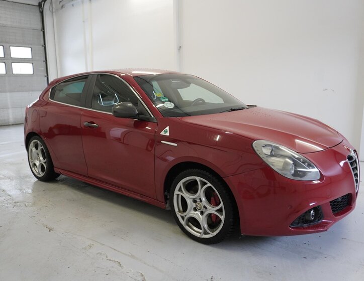 Alfa Romeo Giulietta Hatchback 0,0 177 kw