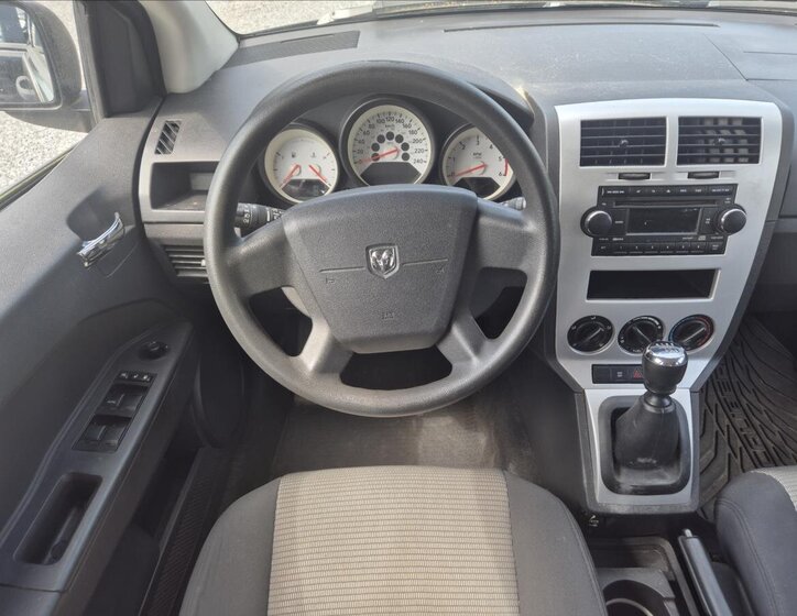 Dodge Caliber Hatchback 2,0 l 88 kw