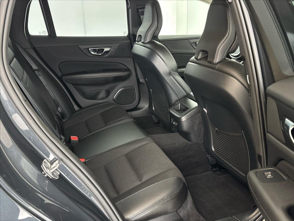 Volvo V60 Kombi 2,0 l 110 kw