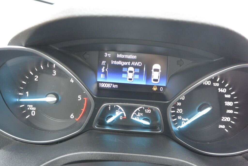 Ford Kuga SUV 2,0 l 110 kw