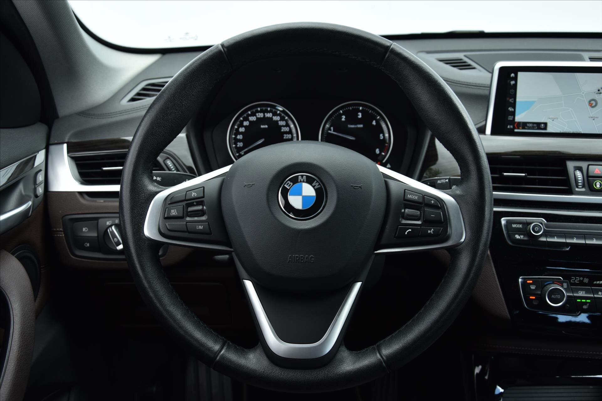 BMW X1 SUV / Terénní 2,0 l 140 kw