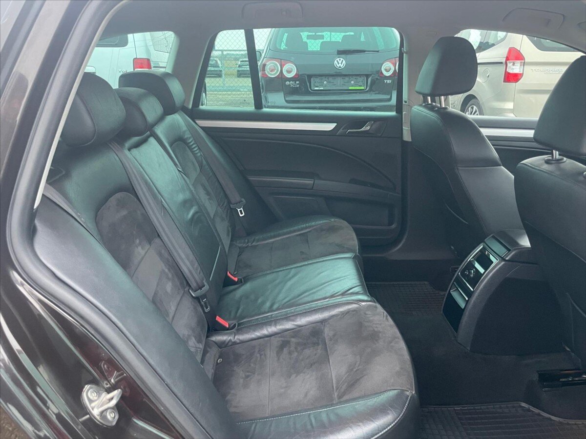 Škoda Superb Kombi 1,6 l 77 kw