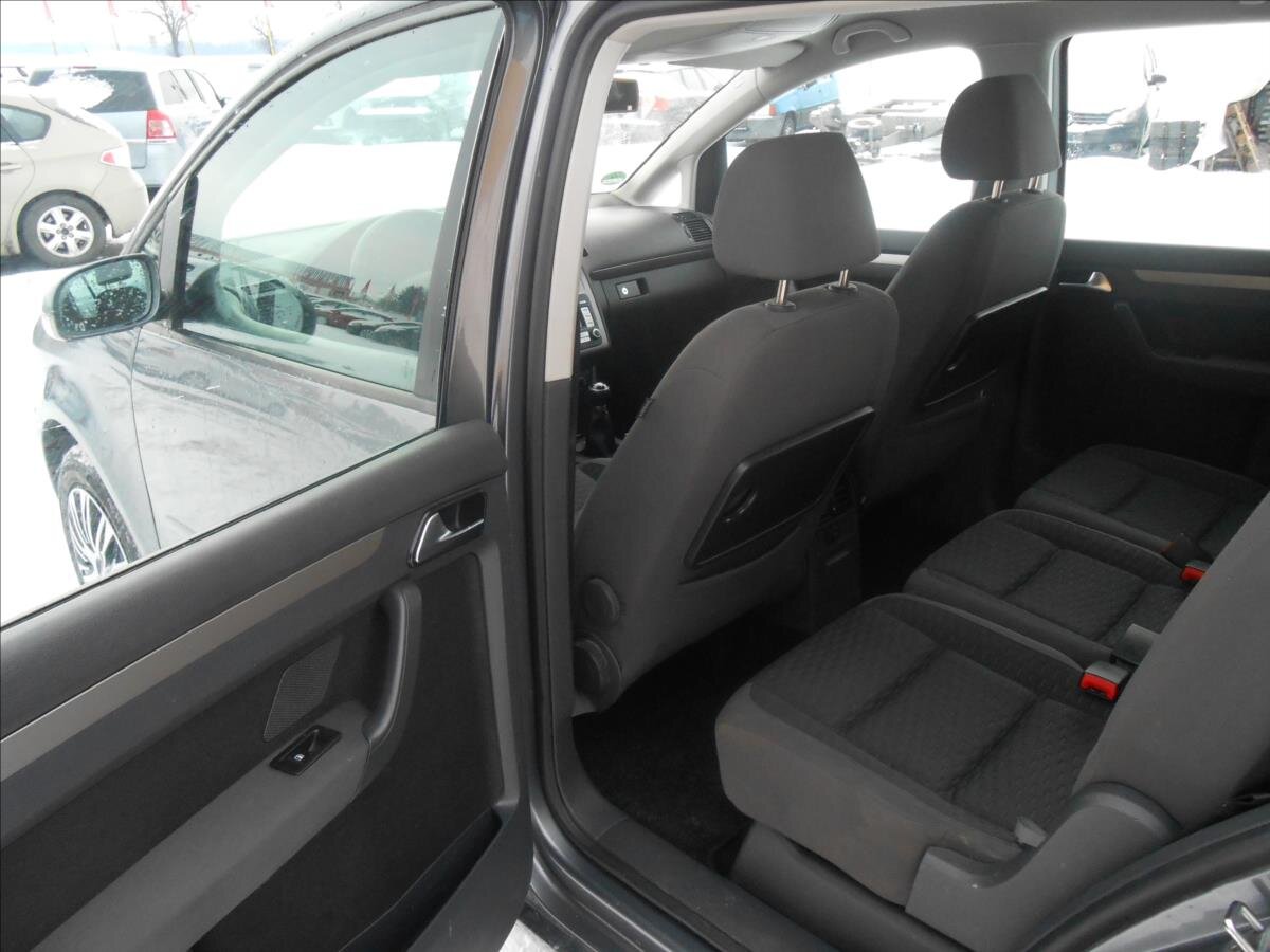 Volkswagen Touran MPV 2,0 l 103 kw
