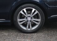 Mercedes-Benz Třídy E 9