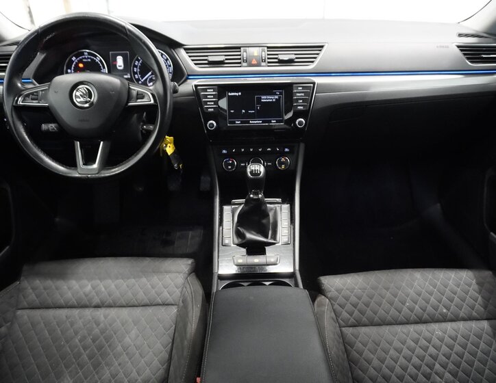 Škoda Superb Kombi 2,0 l 110 kw