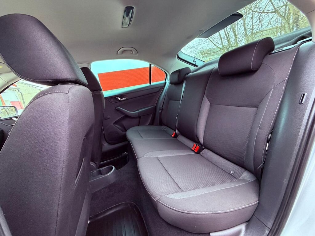 Škoda Rapid Liftback 1,6 l 77 kw