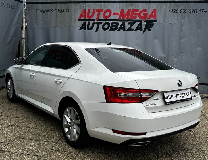 Škoda Superb Sedan / Limuzína 2,0 l 110 kw