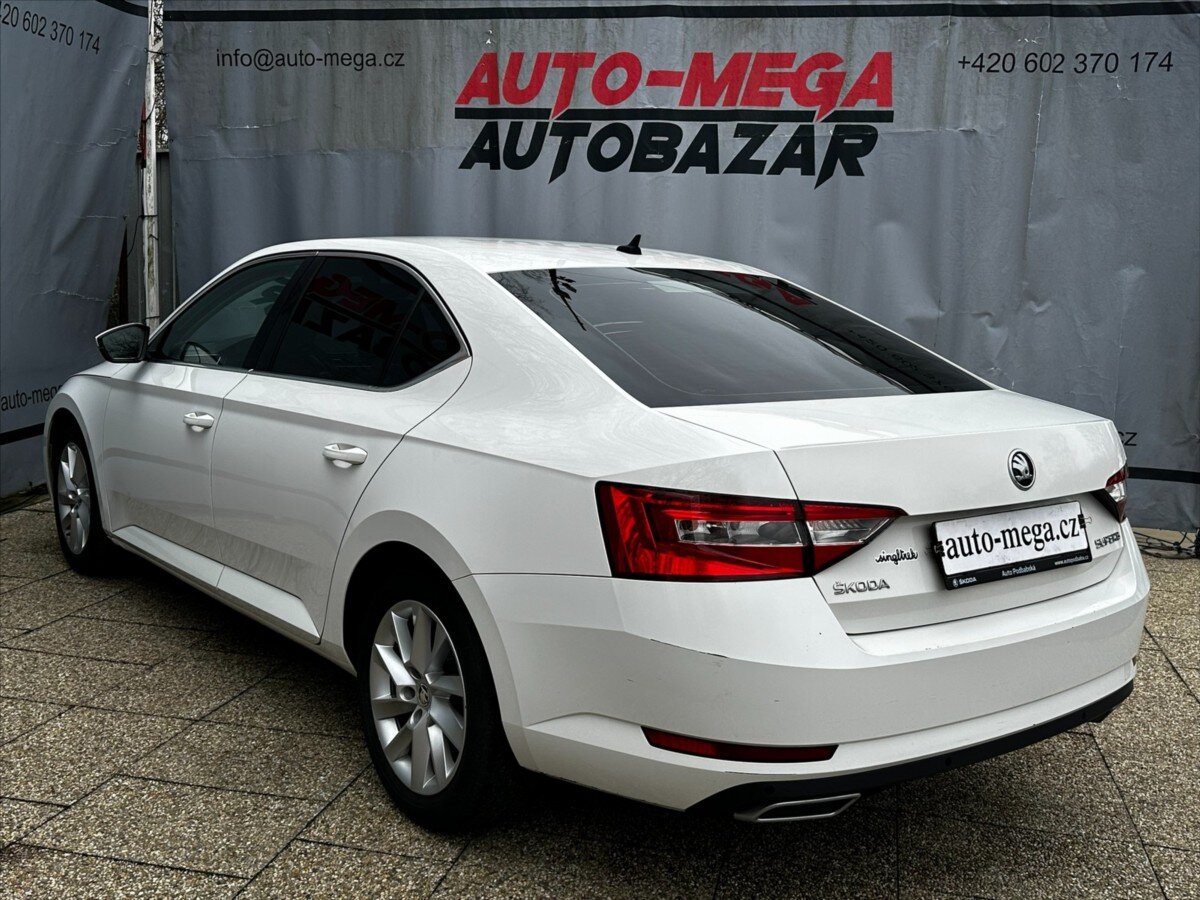 Škoda Superb Sedan / Limuzína 2,0 l 110 kw