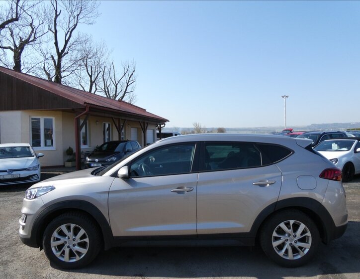 Hyundai Tucson SUV / Terénní 1,6 l 85 kw