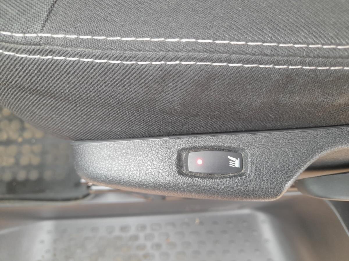 Renault Trafic MPV 2,0 l 107 kw