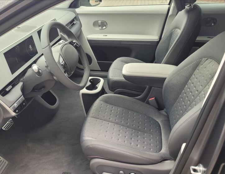 Hyundai Ioniq 5 11
