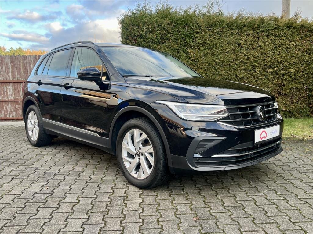 Volkswagen Tiguan SUV 1,5 l 110 kw