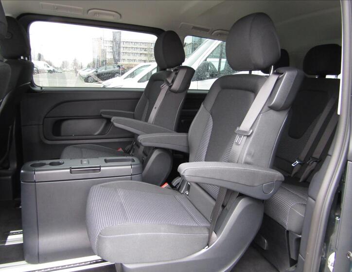 Mercedes-Benz Třídy V 38