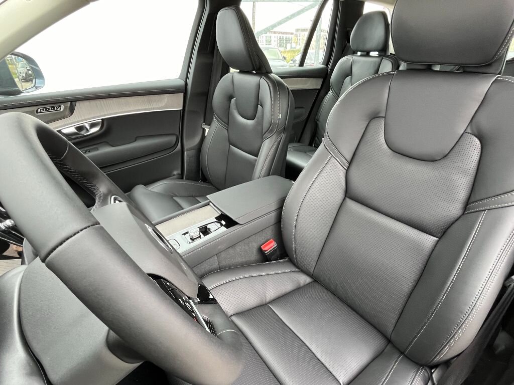 Volvo XC90 SUV 2,0 l 335 kw