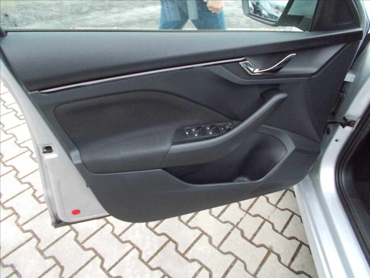 Škoda Kamiq Hatchback 1,5 l 110 kw