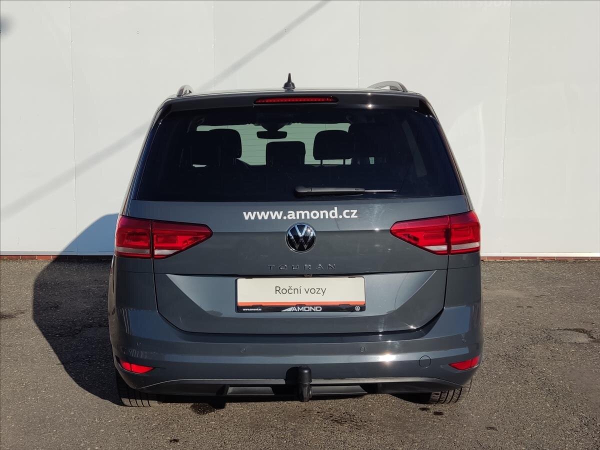 Volkswagen Touran MPV 1,5 l 110 kw