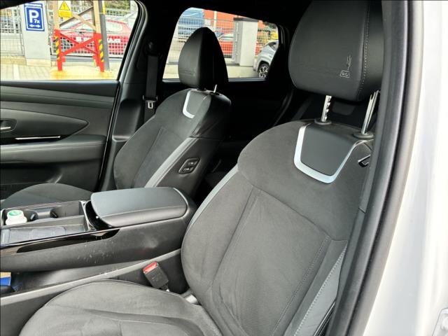Hyundai Tucson SUV / Terénní 1,6 l 186 kw