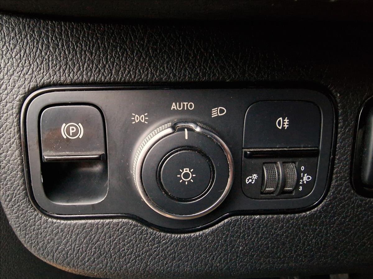 Mercedes-Benz Sprinter Skříň 2,1 l 105 kw