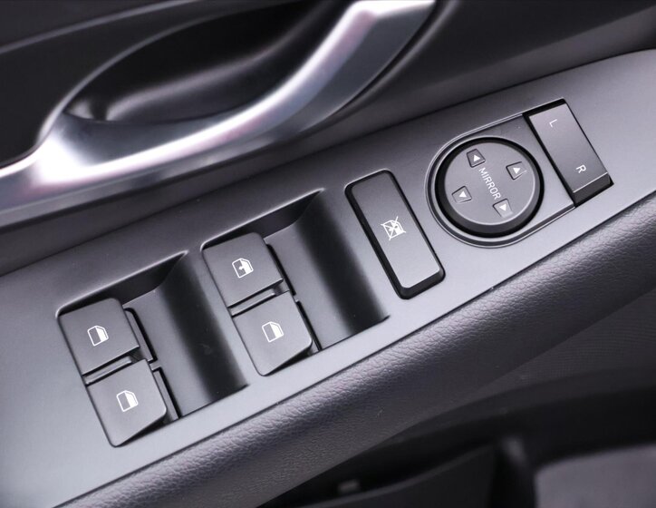 Hyundai i30 Hatchback 1,4 l 73 kw