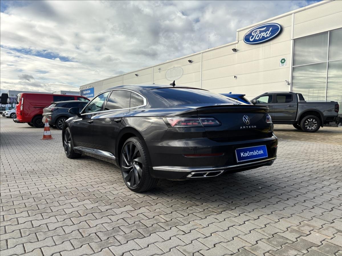 Volkswagen Arteon Liftback 2,0 l 206 kw