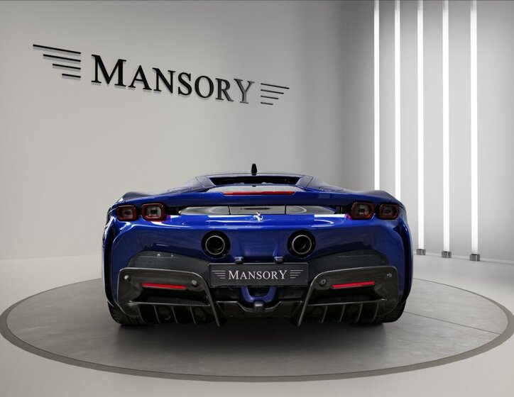 Ferrari SF90 Kupé 4,0 l 736 kw