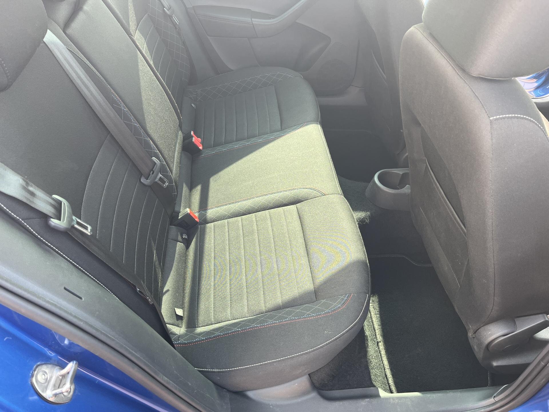 Škoda Rapid Hatchback 999,0 70 kw