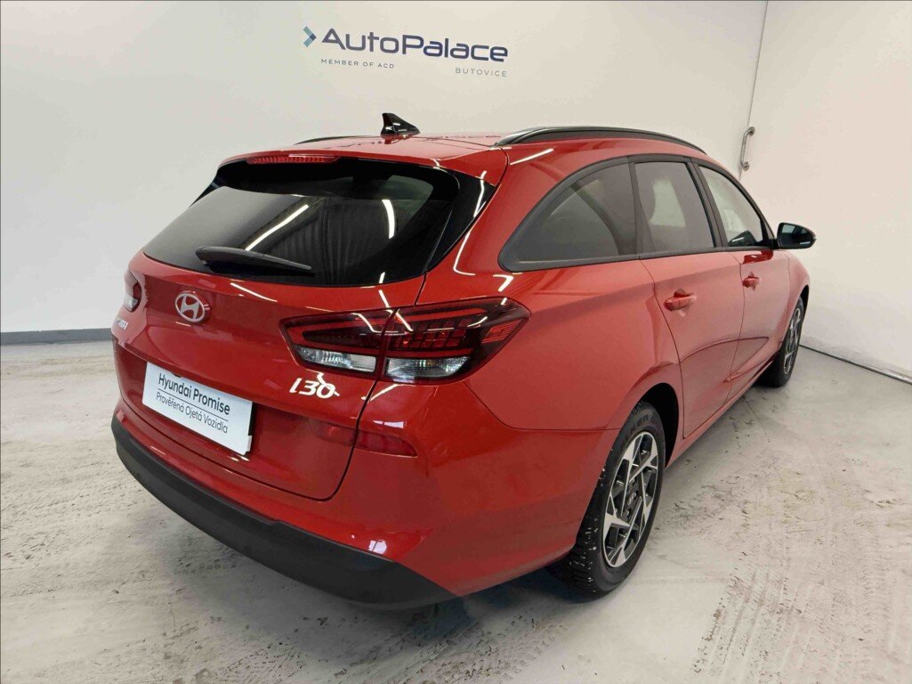 Hyundai i30 Kombi 998,0 73 kw