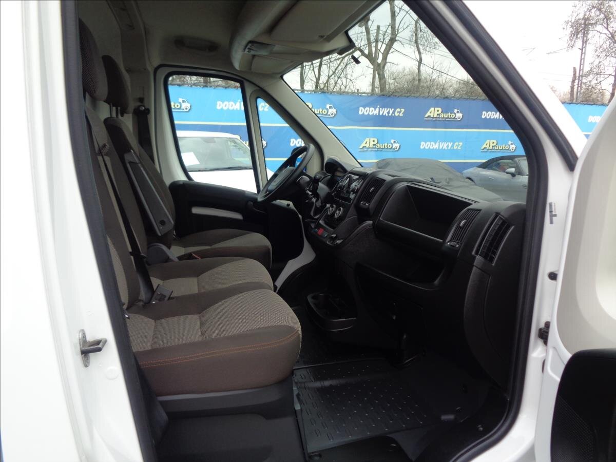 Peugeot Boxer Ostatní 2,2 l 121 kw