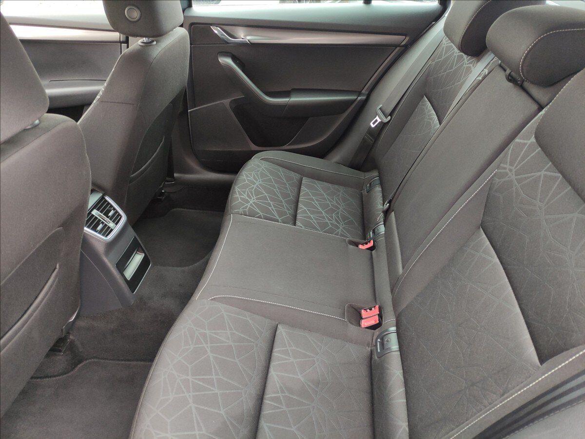 Škoda Octavia Kombi 2,0 l 110 kw