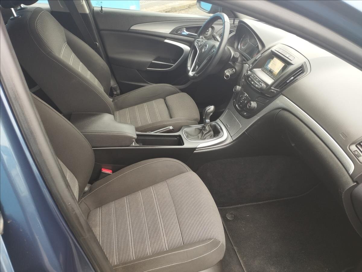 Opel Insignia Kombi 2,0 l 88 kw