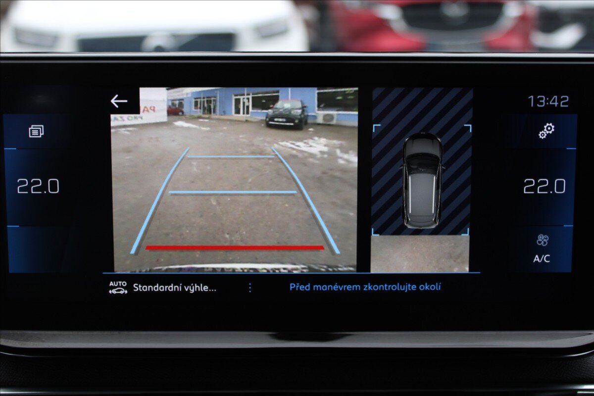 Peugeot 3008 SUV 1,5 l 96 kw