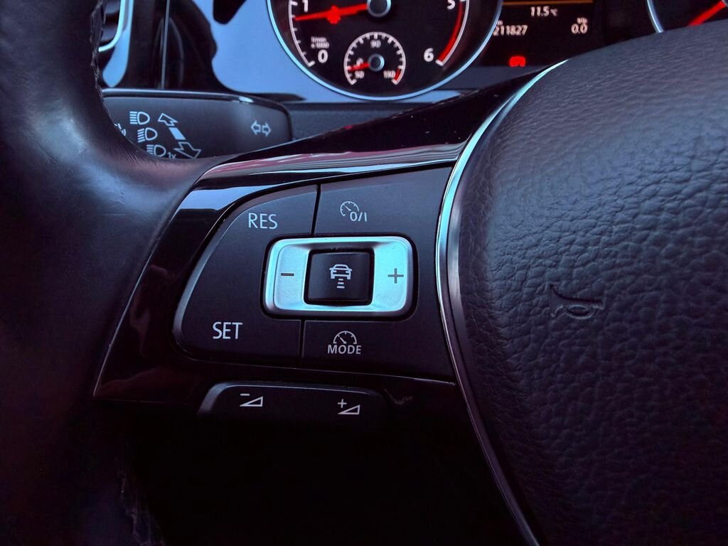 Volkswagen Golf Kombi 2,0 l 110 kw