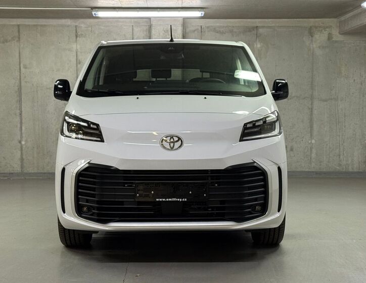 Toyota ProAce Verso 2