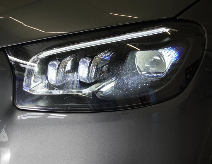 Mercedes-Benz GLS SUV / Terénní 4,0 l 450 kw