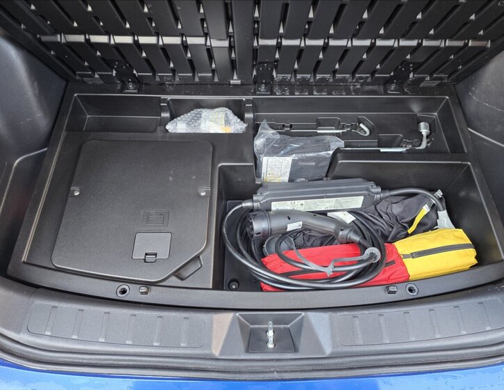 Mitsubishi Eclipse Cross CUV / Crossover 2,4 l 72 kw