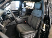 Jeep Grand Wagoneer 16