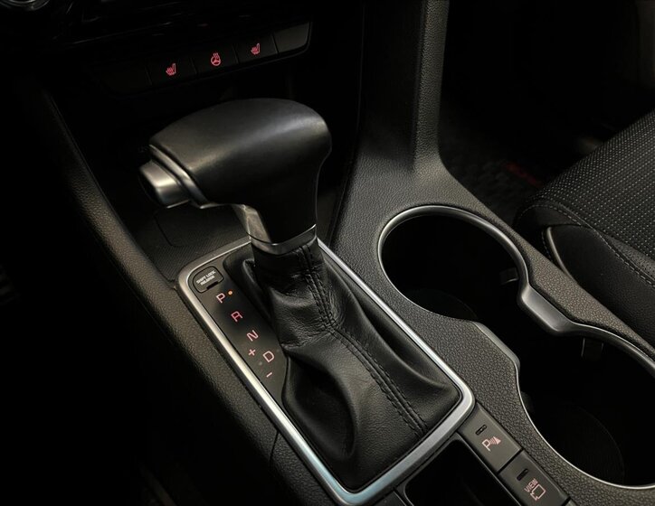 KIA Sportage SUV 1,6 l 100 kw