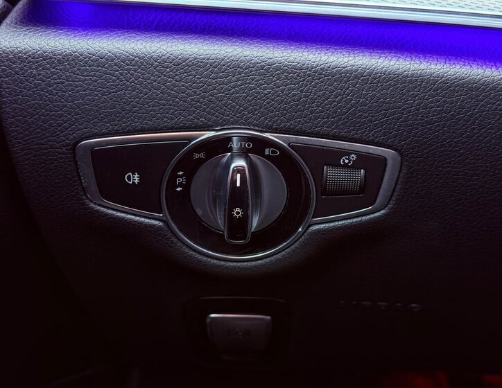 Mercedes-Benz Třídy E 24