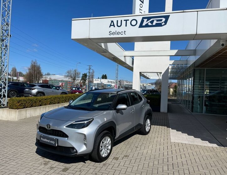 Toyota Yaris Cross SUV / Terénní 1,5 l 68 kw