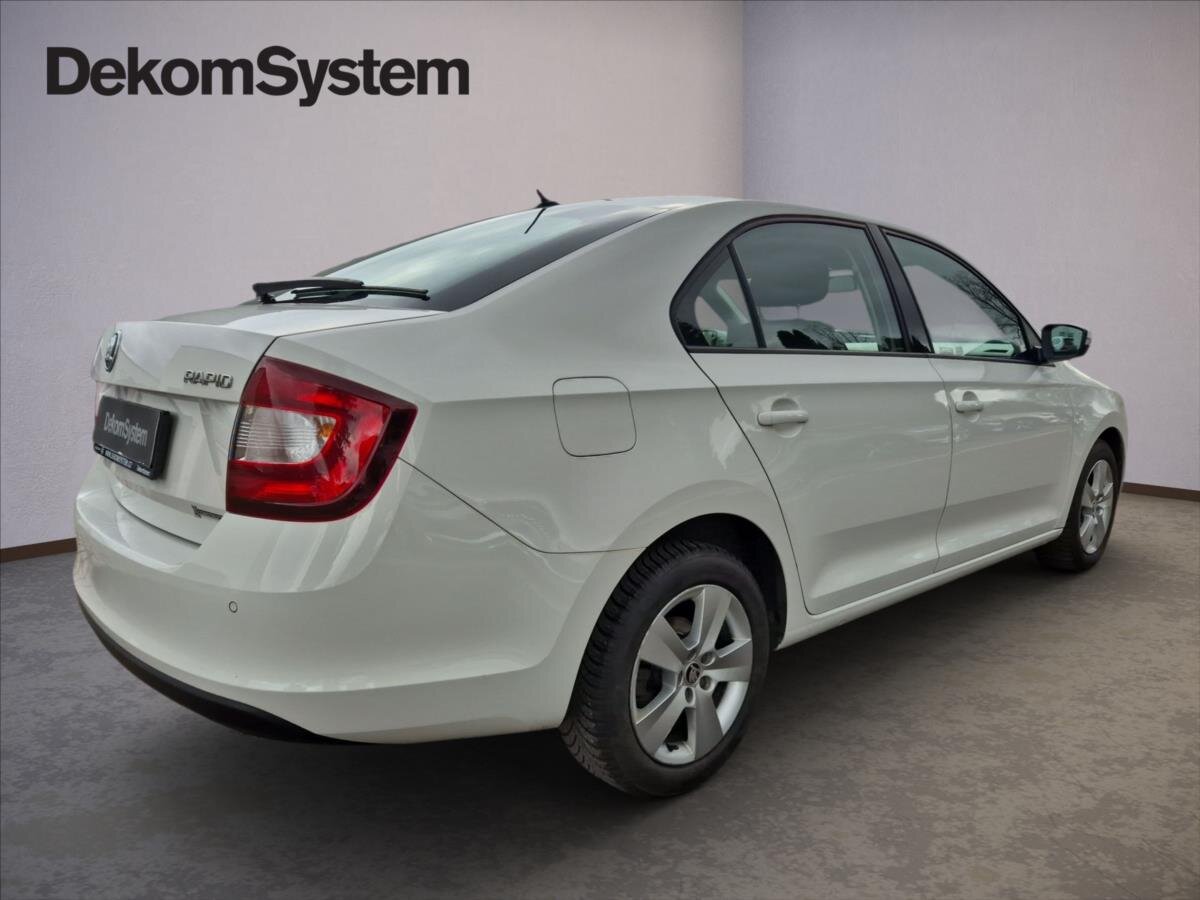 Škoda Rapid Sedan / Limuzína 999,0 70 kw