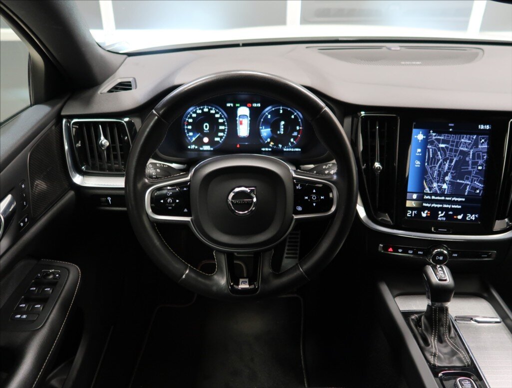 Volvo V60 Kombi 2,0 l 140 kw