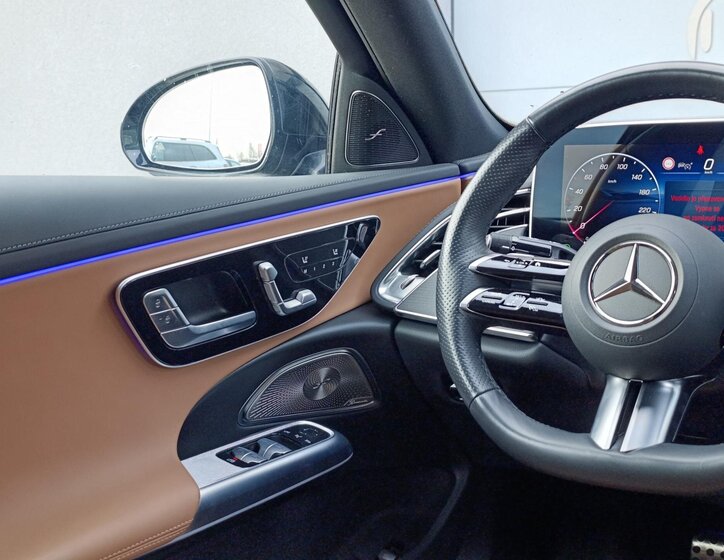 Mercedes-Benz Třídy E Sedan 2,0 l 145 kw