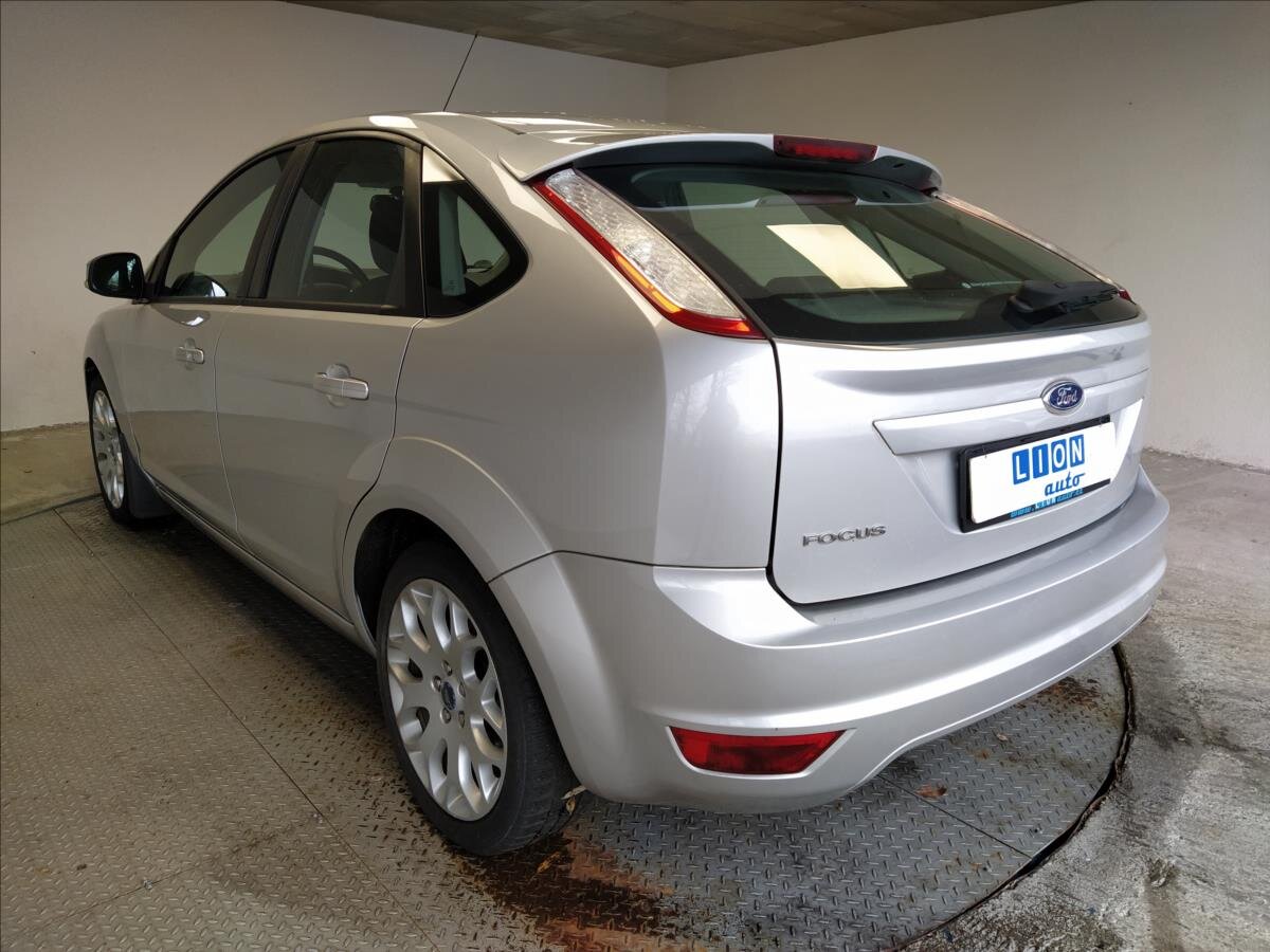 Ford Focus Hatchback 1,6 l 74 kw