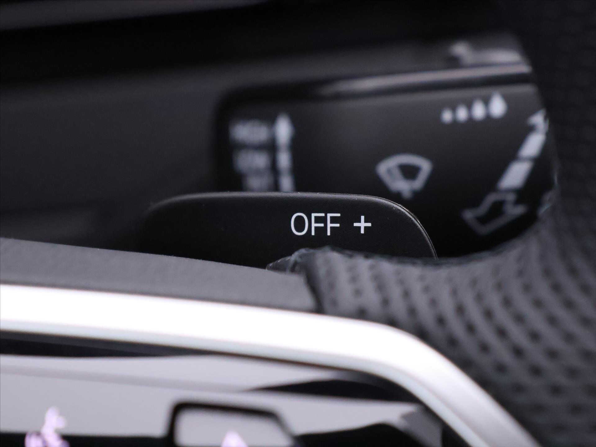 Volkswagen Arteon Kombi 2,0 l 206 kw