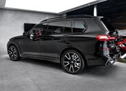 BMW X7 7