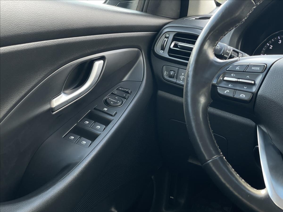 Hyundai i30 Kombi 1,5 l 118 kw