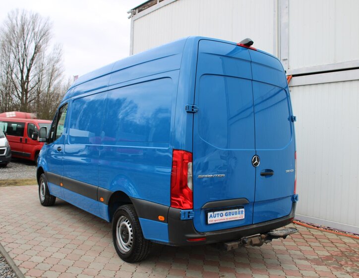 Mercedes-Benz Sprinter Užitková 2,1 l 120 kw