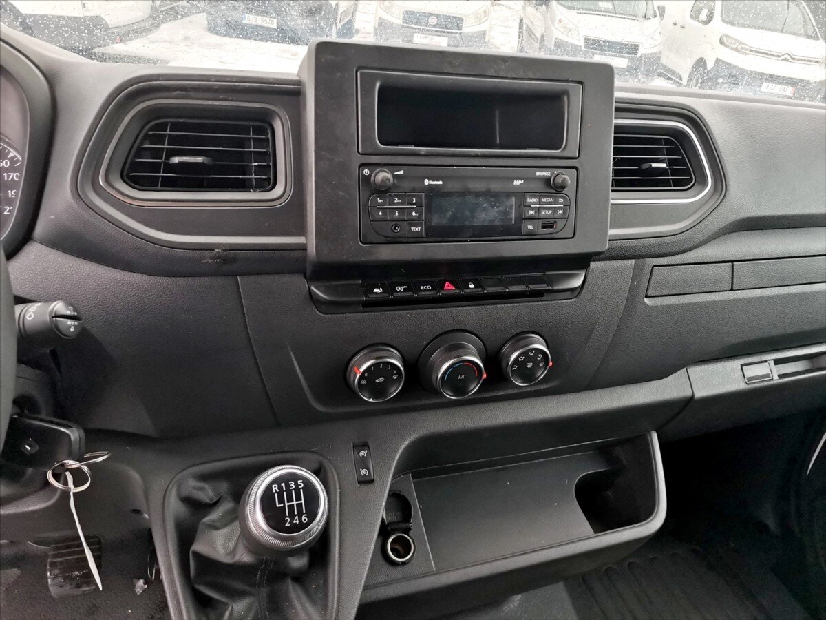 Renault Master Valník 2,3 l 120 kw