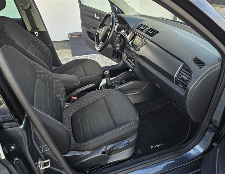 Škoda Fabia 29