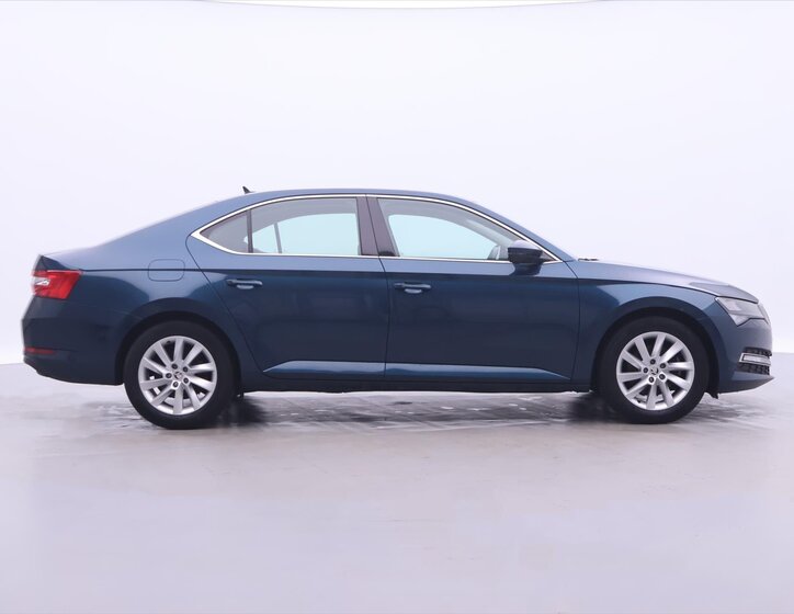 Škoda Superb Liftback 1,5 l 110 kw